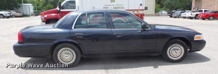 image for item DA1639 2001 Ford Crown Victoria Police Interceptor