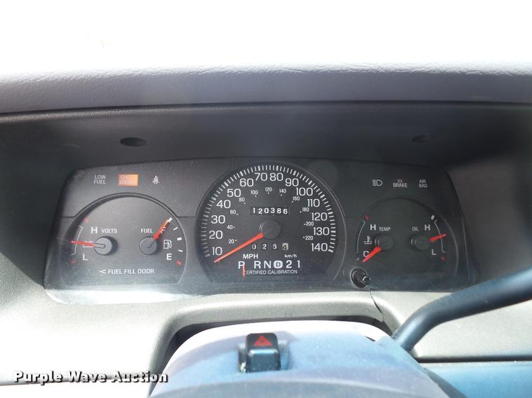 image for item DA1639 2001 Ford Crown Victoria Police Interceptor