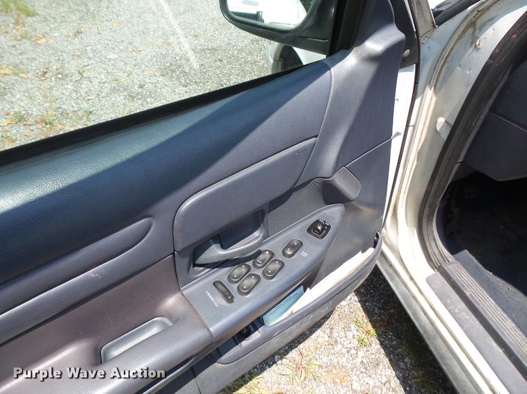 image for item DA1668 2000 Ford Crown Victoria Police Interceptor