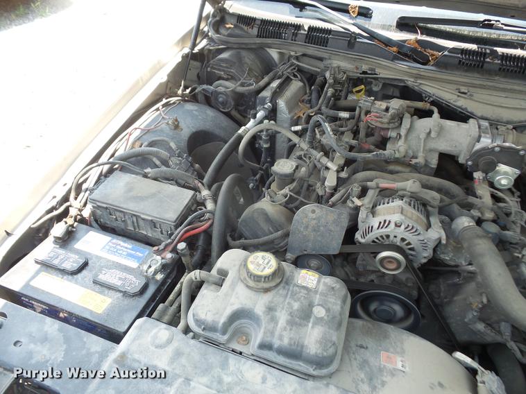image for item DA1669 2005 Ford Crown Victoria Police Interceptor
