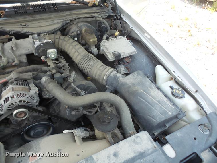 image for item DA1669 2005 Ford Crown Victoria Police Interceptor