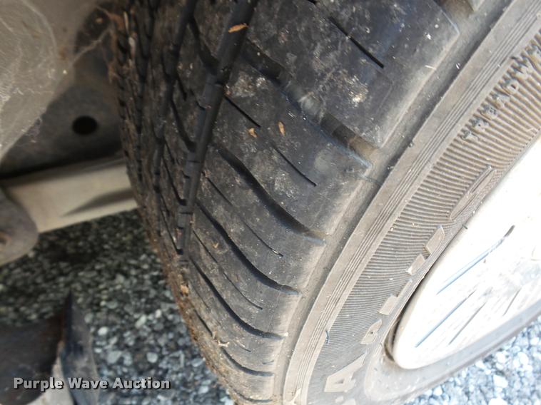 image for item DA1669 2005 Ford Crown Victoria Police Interceptor