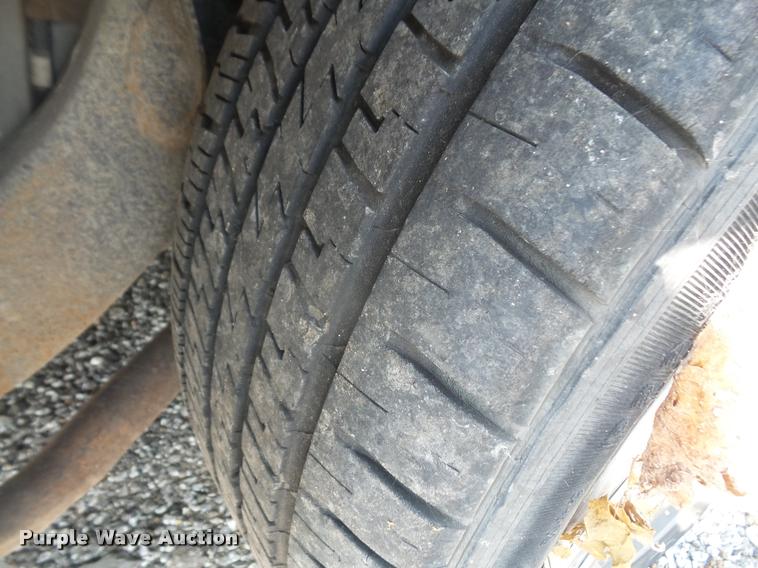 image for item DA1669 2005 Ford Crown Victoria Police Interceptor