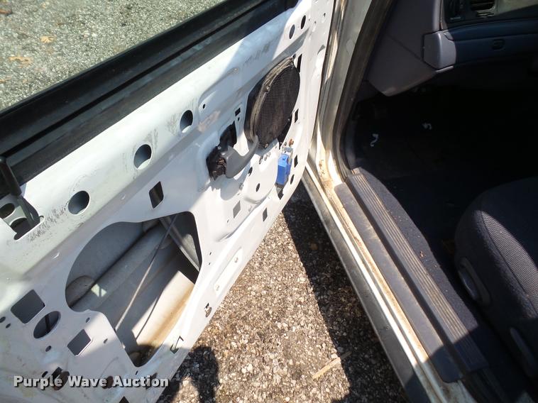 image for item DA1670 2000 Ford Crown Victoria Police Interceptor