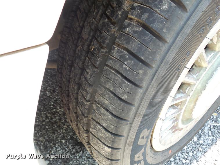 image for item DA1670 2000 Ford Crown Victoria Police Interceptor