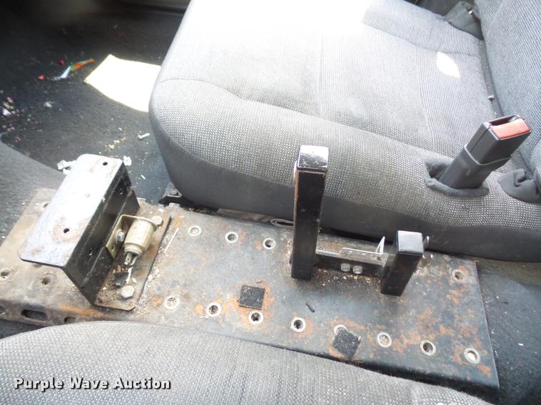 image for item DA1671 2005 Ford Crown Victoria Police Interceptor