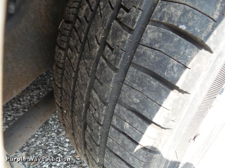 image for item DA1671 2005 Ford Crown Victoria Police Interceptor