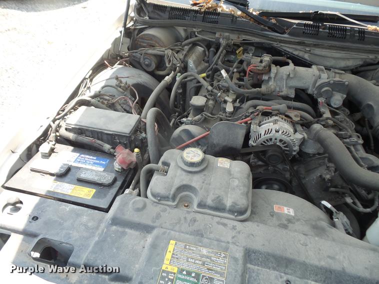 image for item DA1671 2005 Ford Crown Victoria Police Interceptor