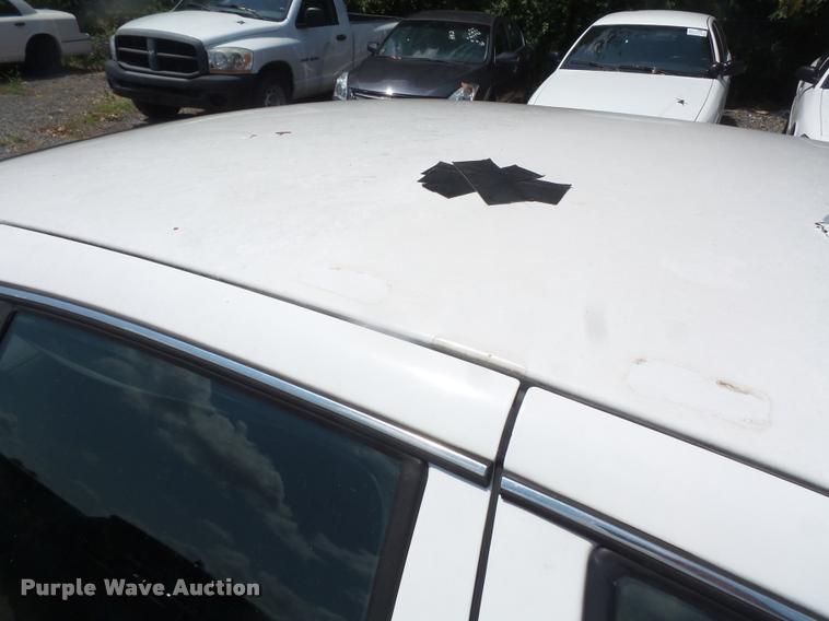 image for item DA1671 2005 Ford Crown Victoria Police Interceptor