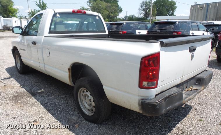 image for item DA1672 2006 Dodge Ram 1500 pickup truck