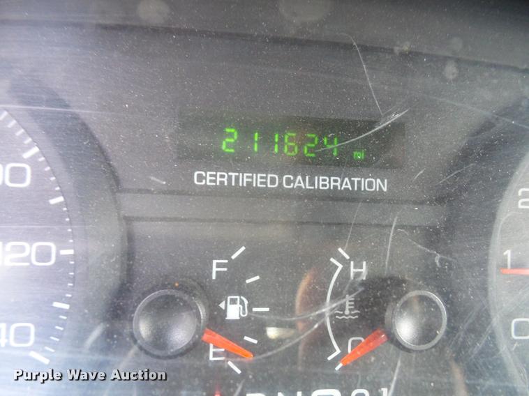 image for item DA1673 2011 Ford Crown Victoria Police Interceptor