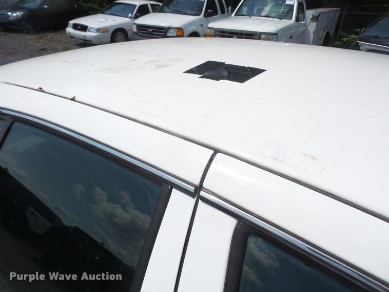 image for item DA1673 2011 Ford Crown Victoria Police Interceptor