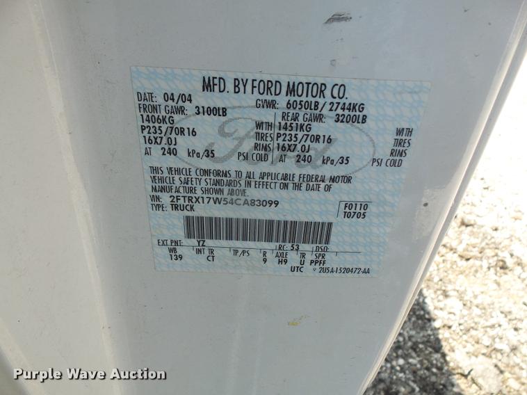 image for item DA1674 2004 Ford F150 XL SuperCab pickup truck