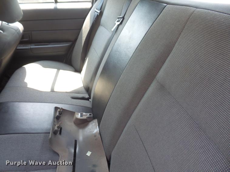 image for item DA1677 2008 Ford Crown Victoria Police Interceptor