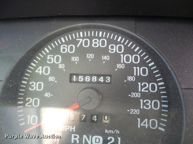 image for item DA1678 2005 Ford Crown Victoria Police Interceptor