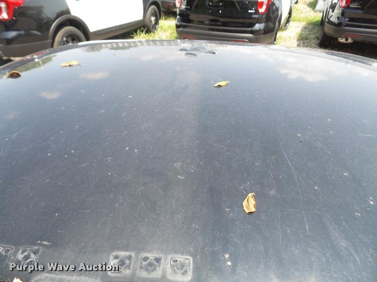 image for item DA1679 2005 Ford Crown Victoria Police Interceptor