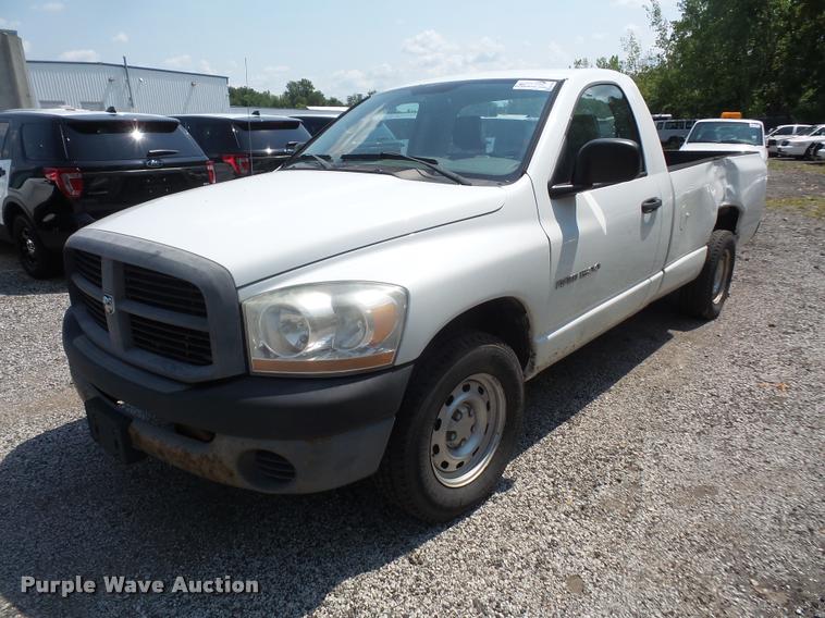 image for item DA1680 2006 Dodge Ram 1500 pickup truck