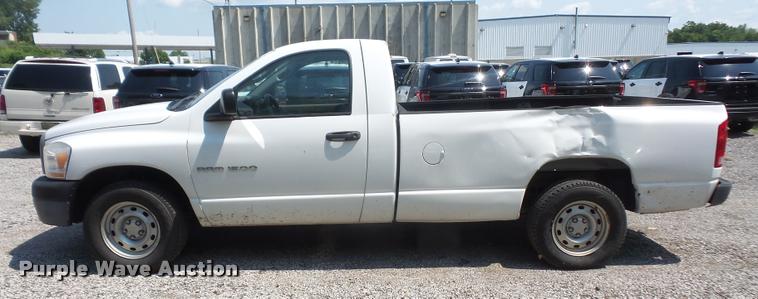 image for item DA1680 2006 Dodge Ram 1500 pickup truck