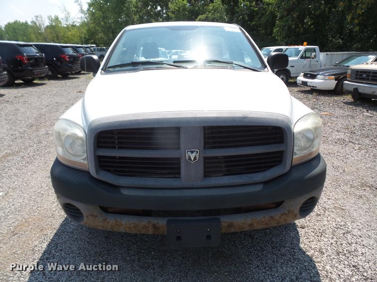 image for item DA1680 2006 Dodge Ram 1500 pickup truck