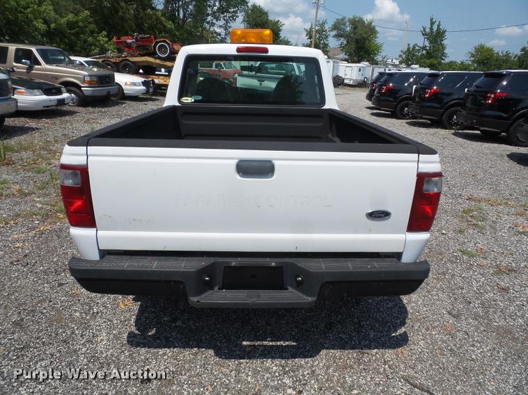 image for item DA1682 2003 Ford Ranger pickup truck