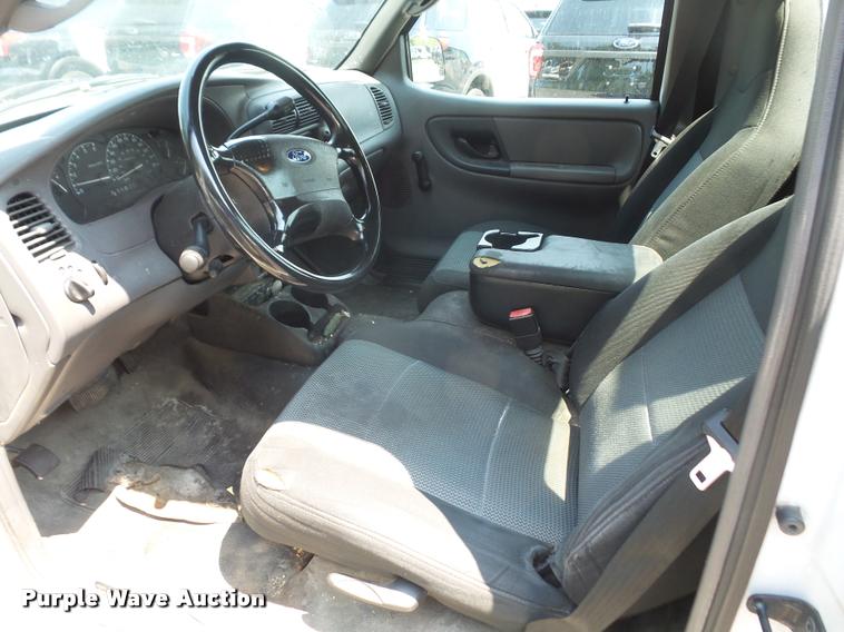 image for item DA1682 2003 Ford Ranger pickup truck