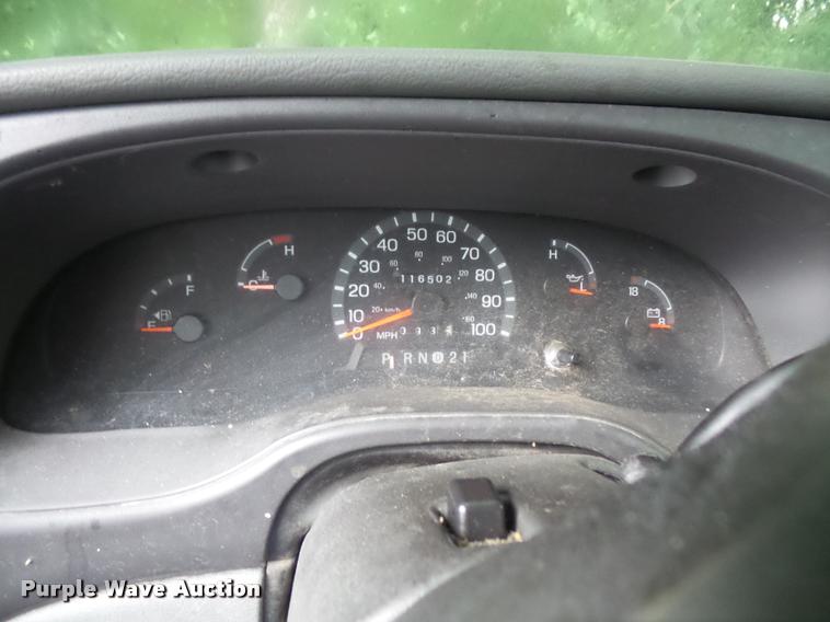 image for item DA1683 2003 Ford E350 Extended van