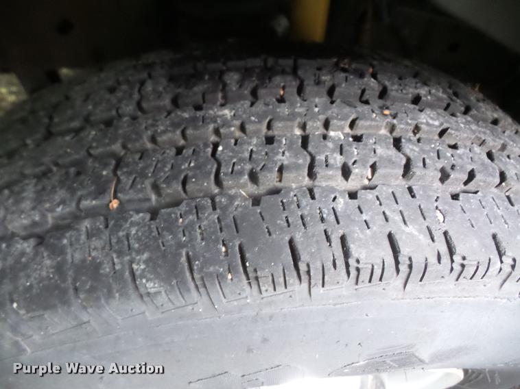 image for item DA1683 2003 Ford E350 Extended van