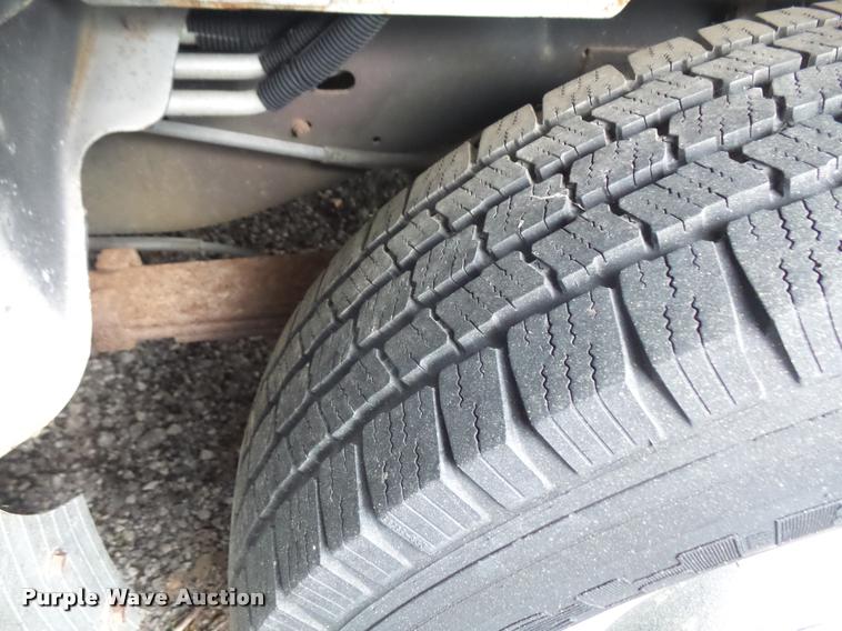 image for item DA1683 2003 Ford E350 Extended van