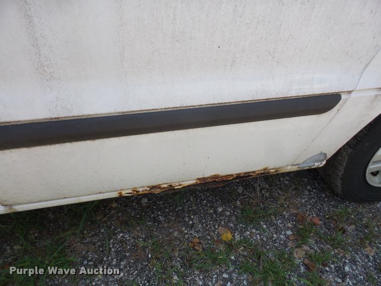 image for item DA1684 2000 Ford Windstar van