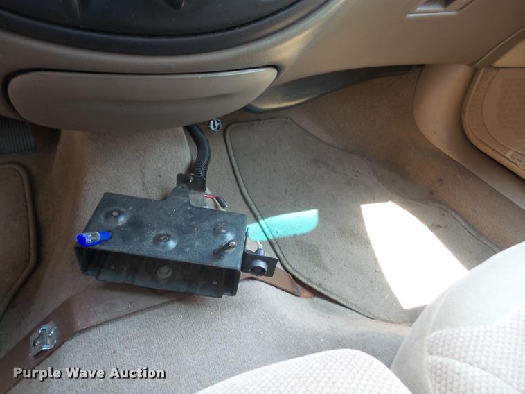 image for item DA1685 1998 Ford Taurus