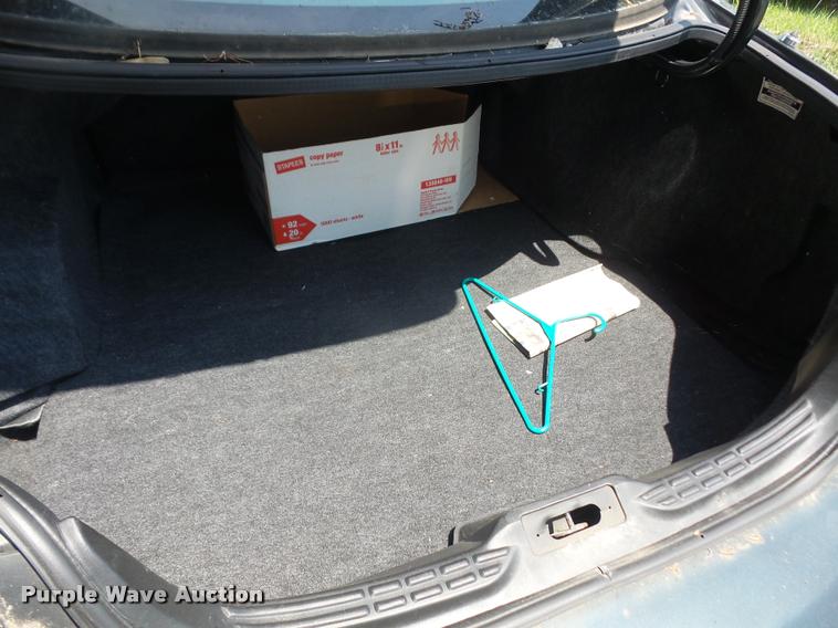 image for item DA1685 1998 Ford Taurus