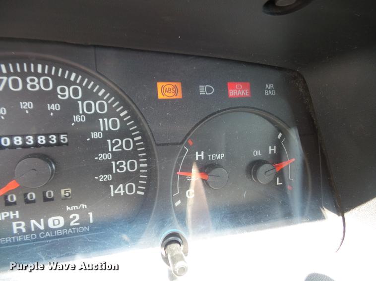 image for item DA1687 2003 Ford Crown Victoria Police Interceptor