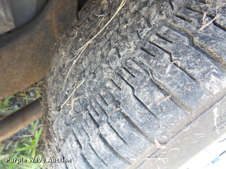 image for item DA1687 2003 Ford Crown Victoria Police Interceptor