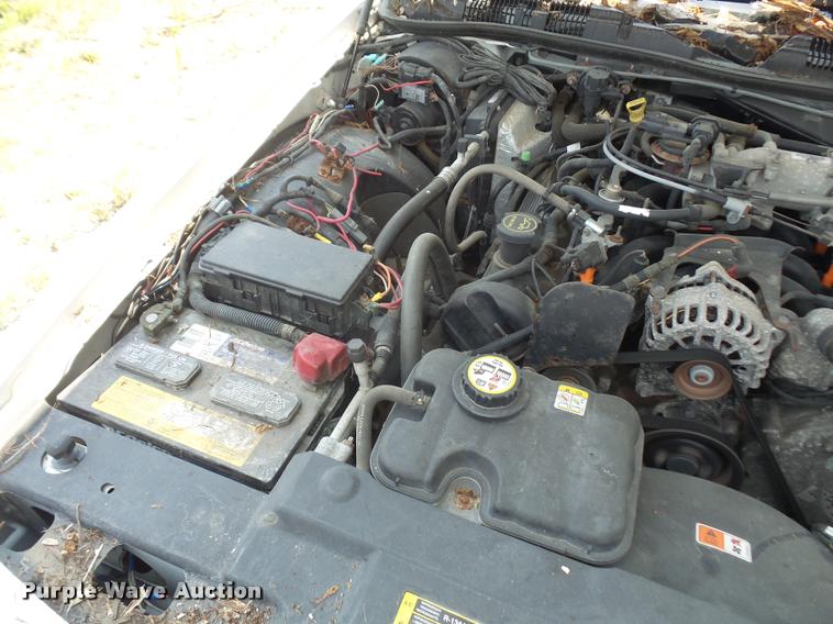 image for item DA1687 2003 Ford Crown Victoria Police Interceptor