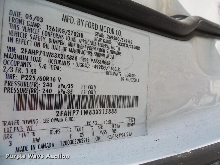 image for item DA1687 2003 Ford Crown Victoria Police Interceptor