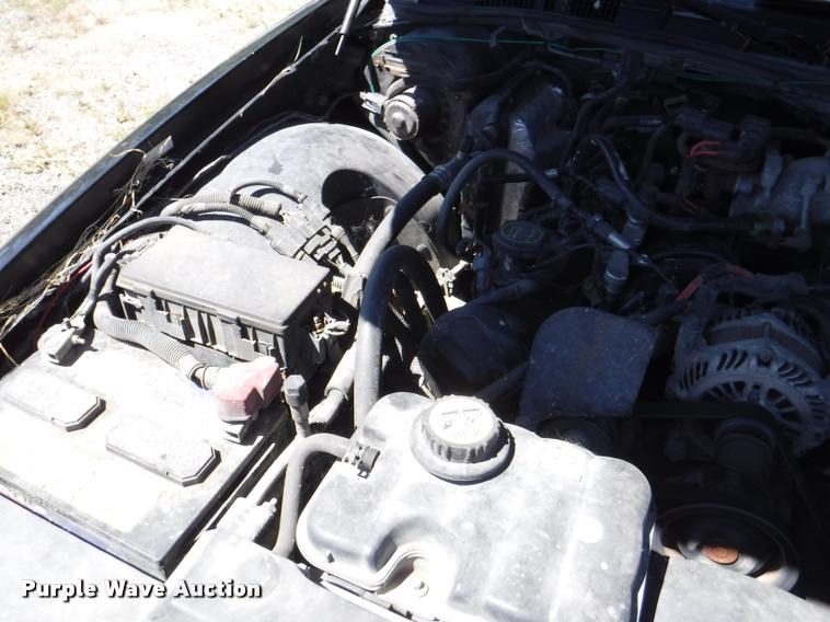 image for item DA1691 2005 Ford Crown Victoria Police Interceptor