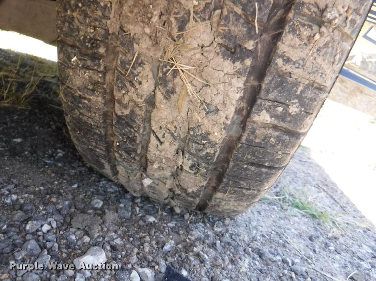 image for item DA1691 2005 Ford Crown Victoria Police Interceptor