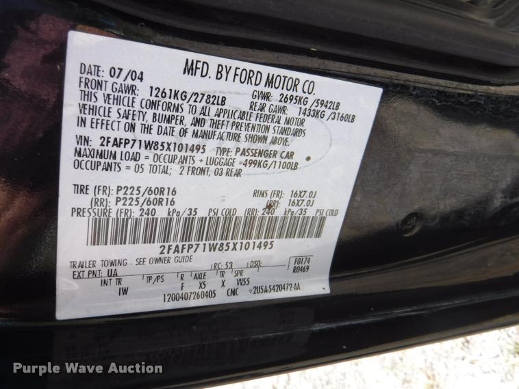 image for item DA1691 2005 Ford Crown Victoria Police Interceptor