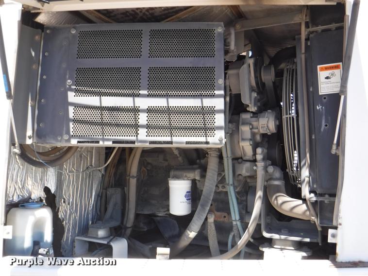 image for item DA1693 2006 Elgin Pelican street sweeper