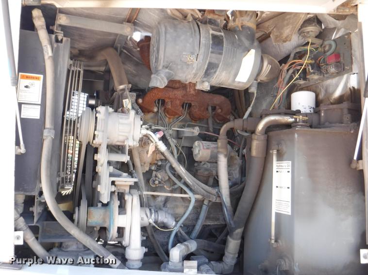 image for item DA1693 2006 Elgin Pelican street sweeper