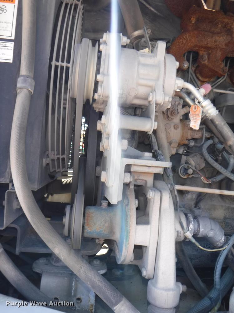 image for item DA1693 2006 Elgin Pelican street sweeper