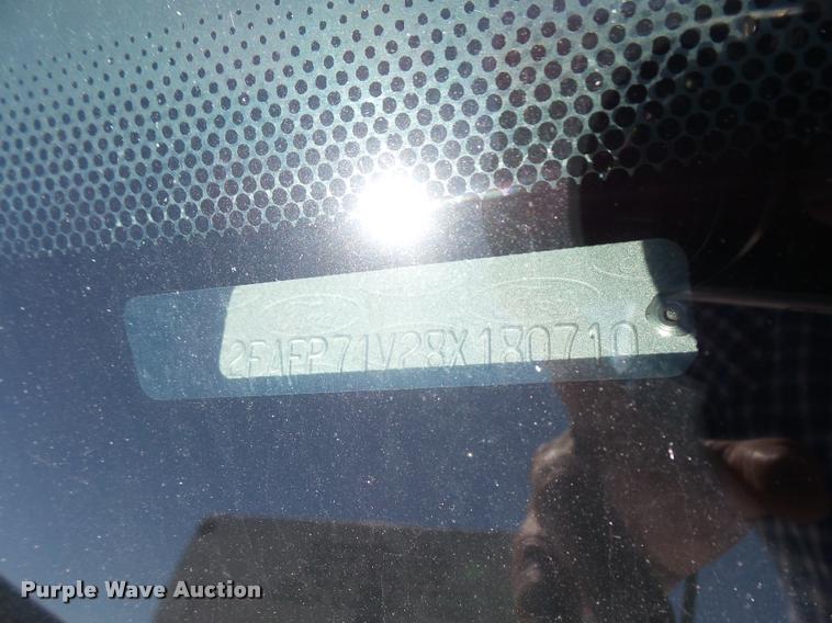 image for item DA1694 2008 Ford Crown Victoria Police Interceptor