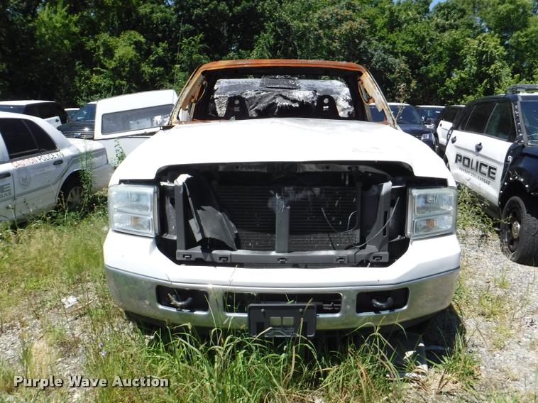 image for item DA1698 2005 Ford F250 pickup truck