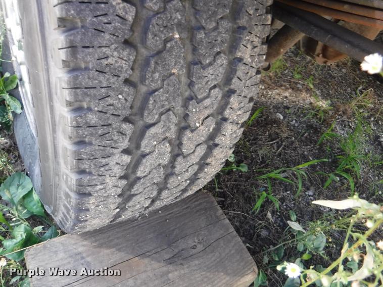 image for item DA1698 2005 Ford F250 pickup truck