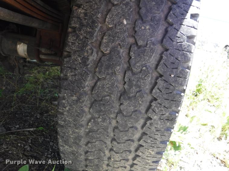 image for item DA1698 2005 Ford F250 pickup truck