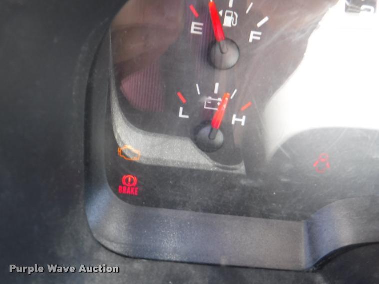 image for item DA1737 2005 Ford F150 SuperCab pickup truck