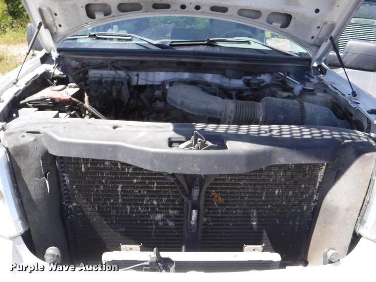 image for item DA1737 2005 Ford F150 SuperCab pickup truck