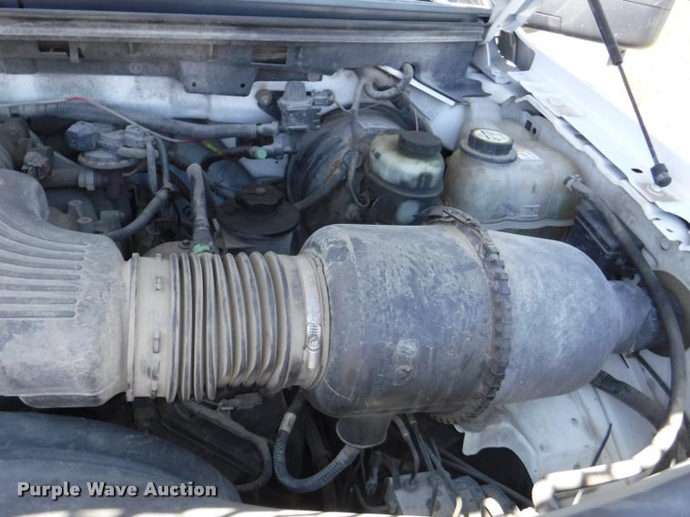 image for item DA1737 2005 Ford F150 SuperCab pickup truck