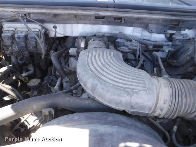 image for item DA1737 2005 Ford F150 SuperCab pickup truck