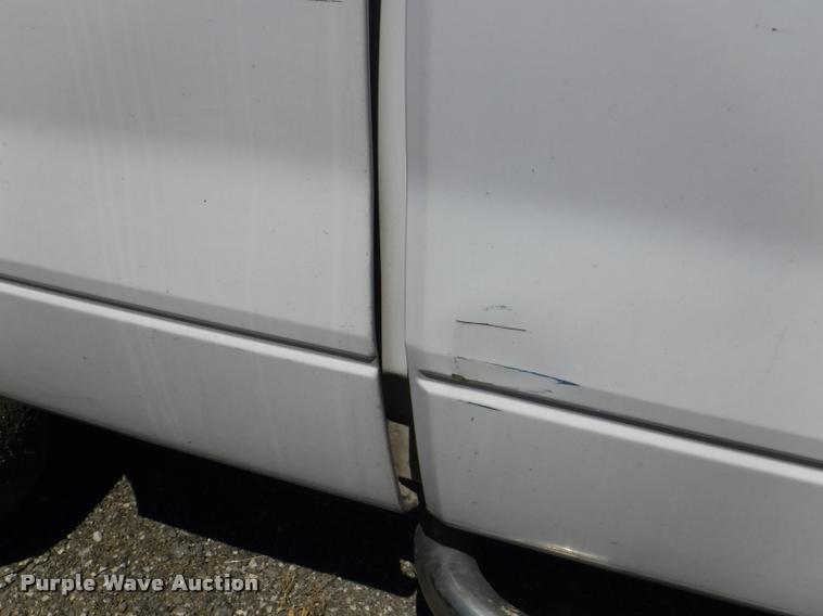 image for item DA1737 2005 Ford F150 SuperCab pickup truck